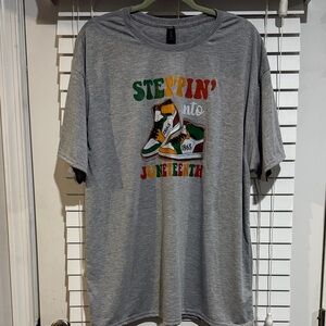 Gray Graphic T-Shirt with Juneteenth Design | Size 2XL